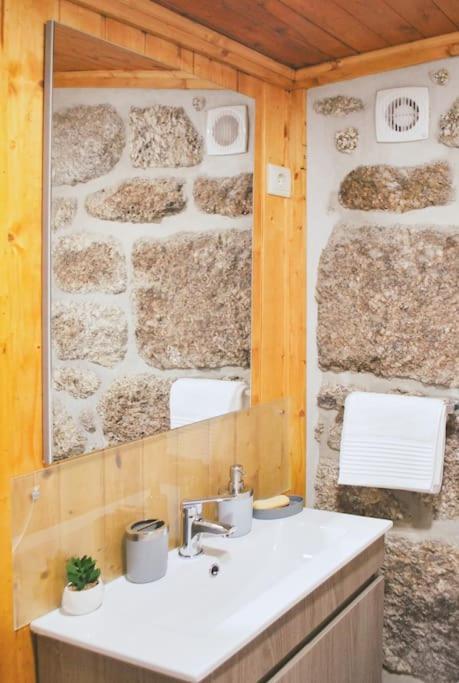 Retiro De Varzeas . Casa De Turismo Rural Виейра-ду-Минью Экстерьер фото
