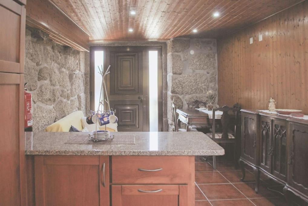 Retiro De Varzeas . Casa De Turismo Rural Виейра-ду-Минью Экстерьер фото